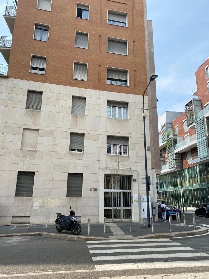 Lovely Apartment In The New Porta Nuova Area Milano Eksteriør bilde